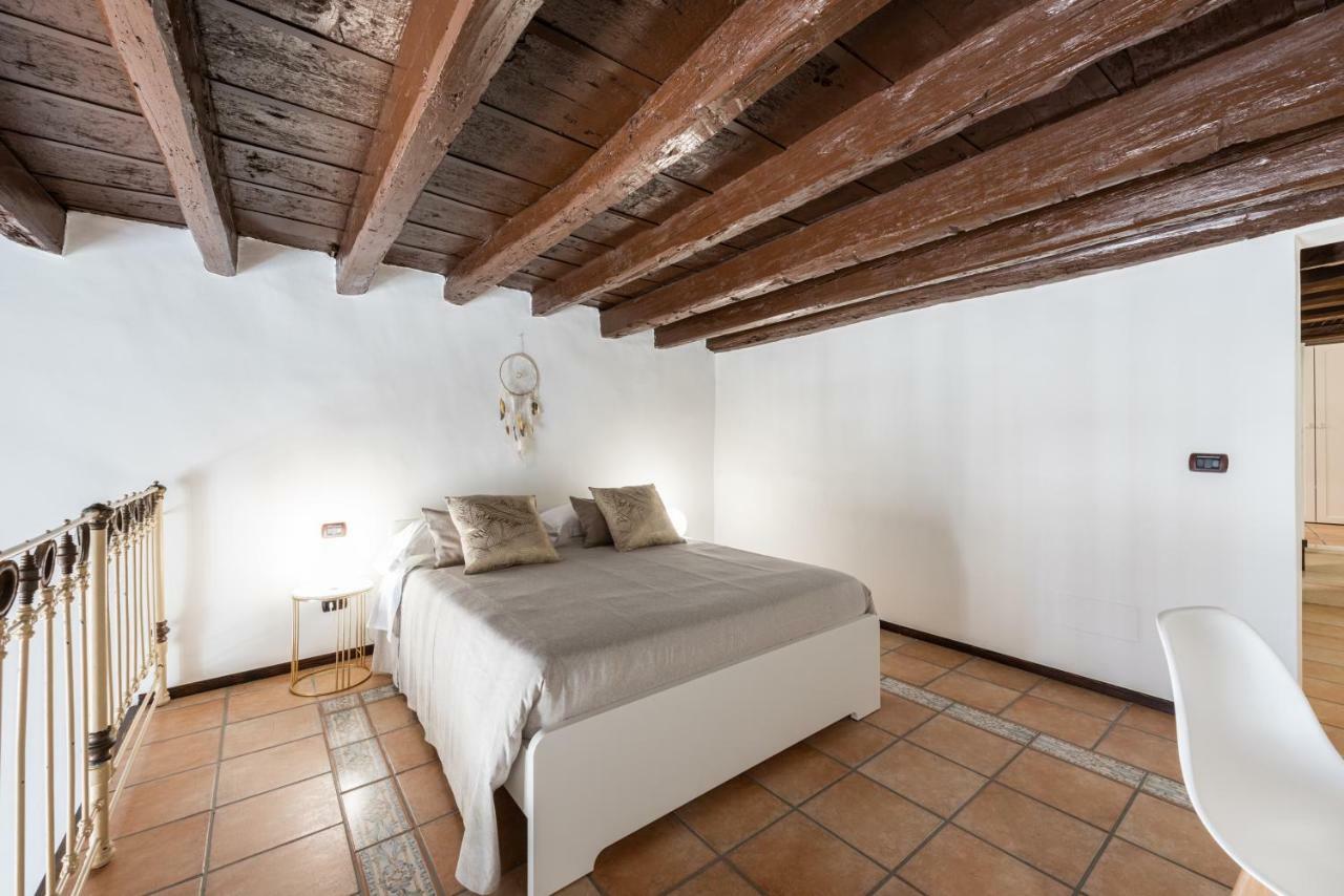 Apartamento Old Town Loft M8 Bari Exterior foto